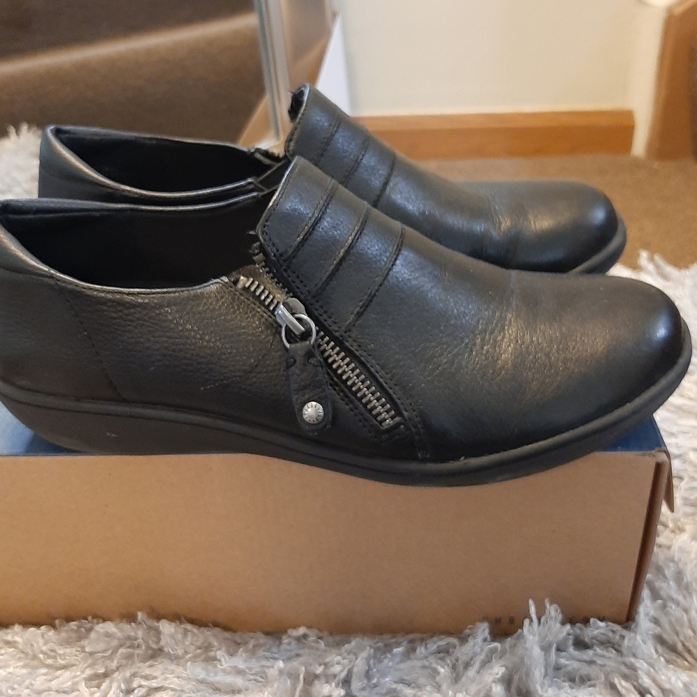 Bass Teresa Lite  Zip Size 8